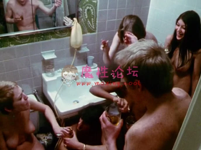 意大利种马 The Party at Kitty 1970.mp4_20190930_204452.053.jpg